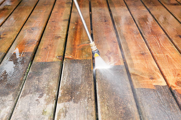 Best Deck and Patio Pressure Washing in Muenster, TX